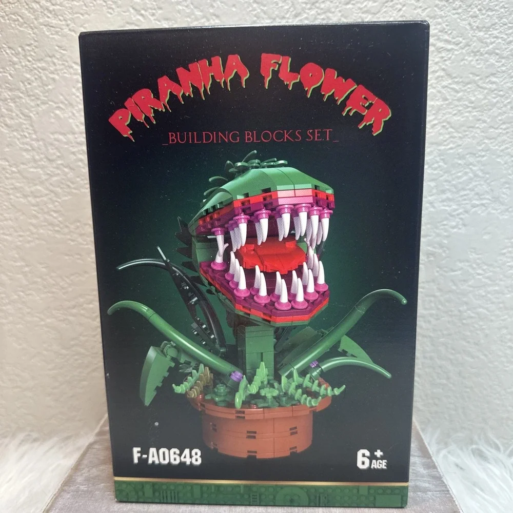 $24 🌙 Audrey 2 Piranha Flower Building Block Set NEW SEALED